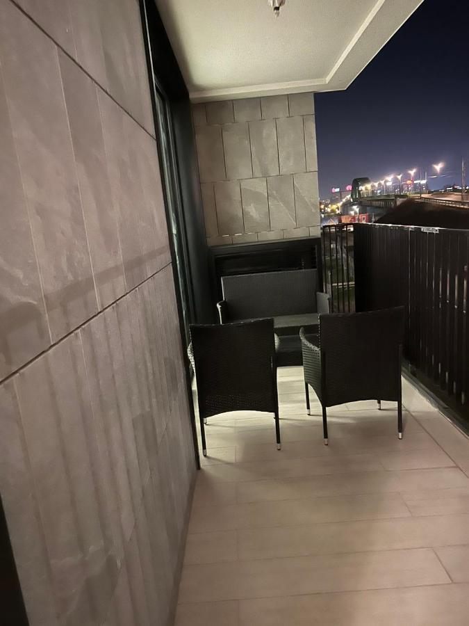 Belgrade Waterfront - Beograd Na Vodi-Metropolitan Apartman Kültér fotó